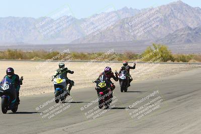 media/Apr-17-2022-CVMA (Sun) [[f474cfa795]]/Race 14 500 Supersport-350 Supersport (Holeshot)/